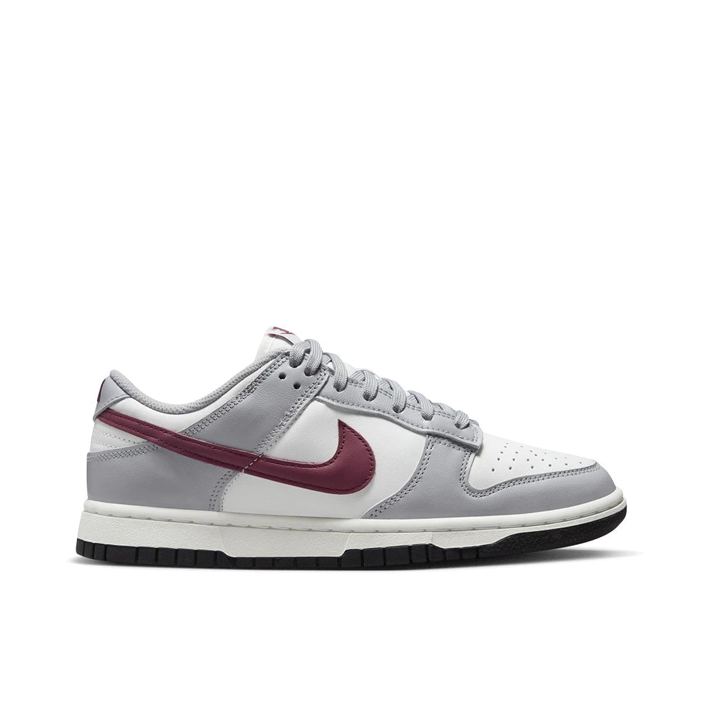 Nike Dunk Low 淡灰酒红勾 Grey White 斷碼特惠!!