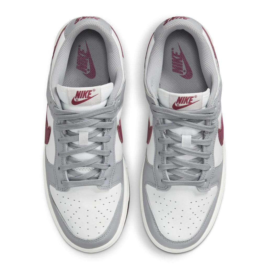Nike Dunk Low 淡灰酒红勾 Grey White 斷碼特惠!!