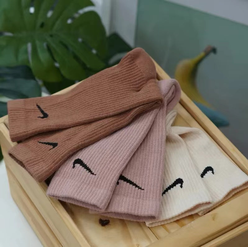 Nike Everyday Plus 長襪