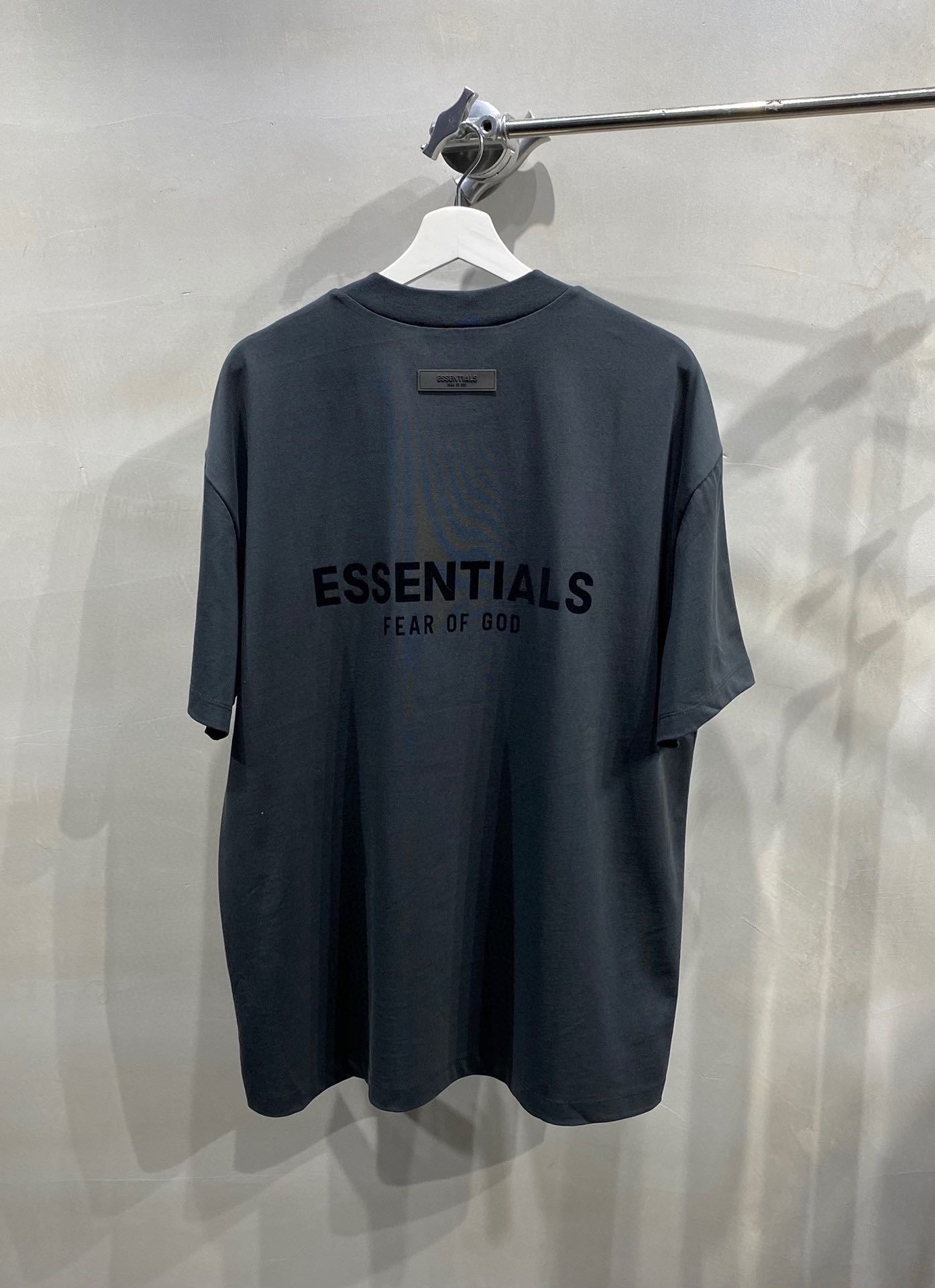 FOG Essentials 短袖
