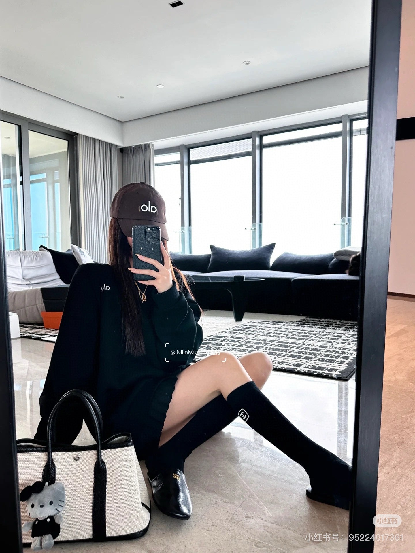 alo Accolade 經典圓領衛衣