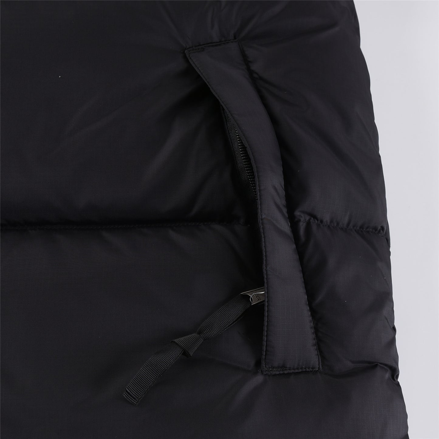 【預購5-7天發貨】THE NORTH FACE 1996 羽絨外套 黑色