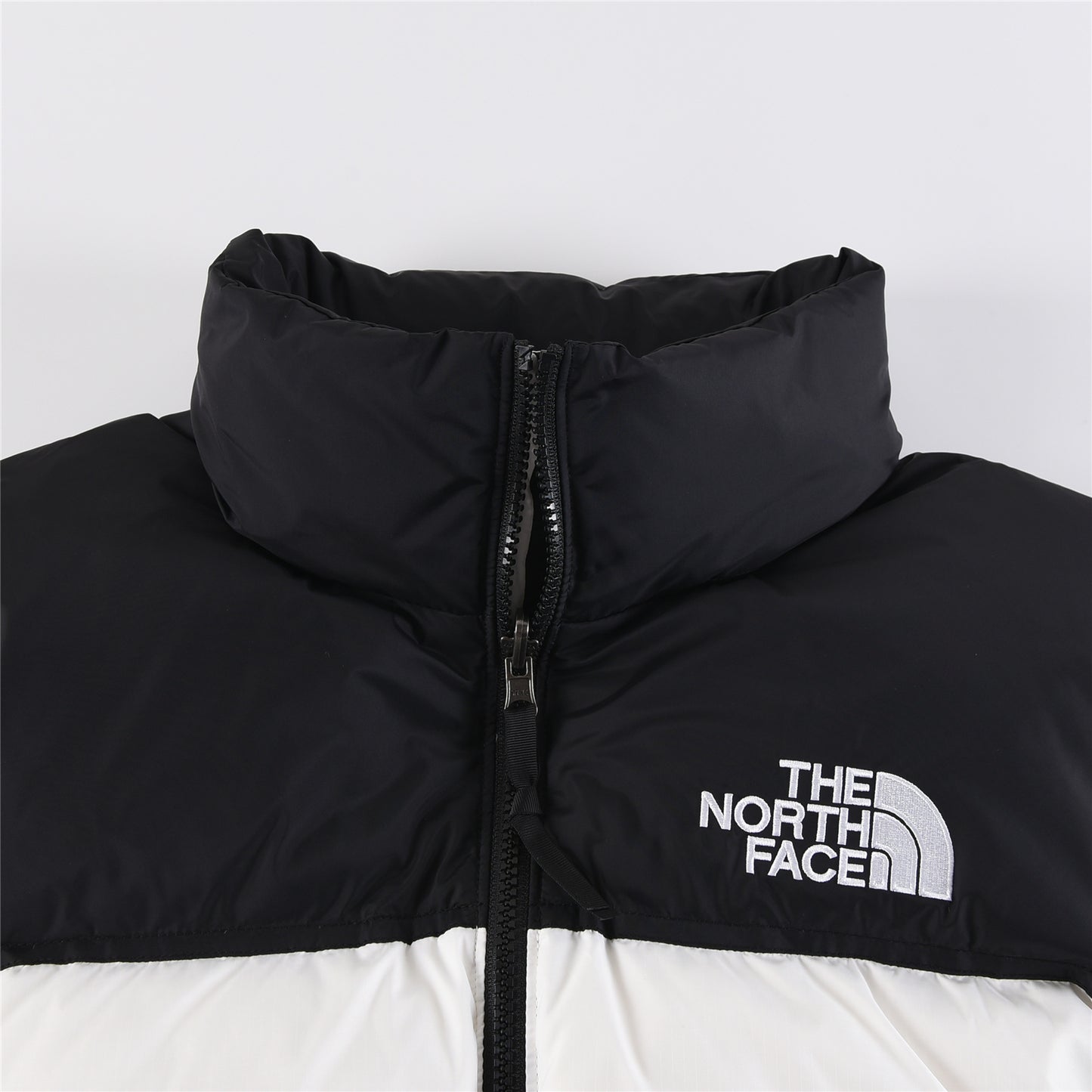 【預購5-7天發貨】THE NORTH FACE 1996 羽絨外套 白色