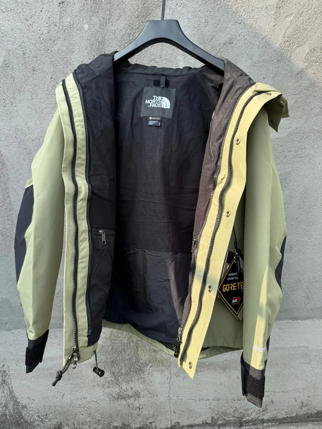 THE NORTH FACE 1990 MOUNTAIN JACKET 防風防水 衝鋒外套