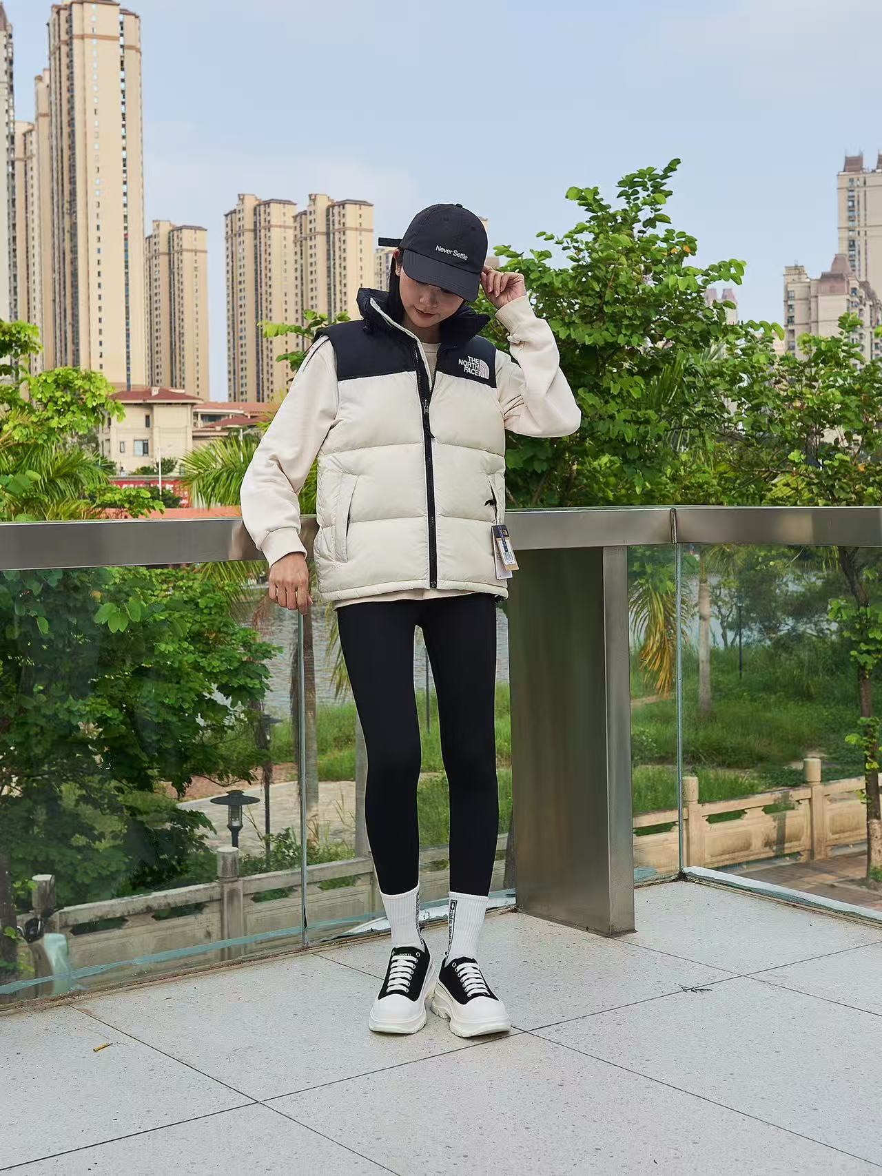 【預購5-7天發貨】THE NORTH FACE 1996 羽絨背心 白色