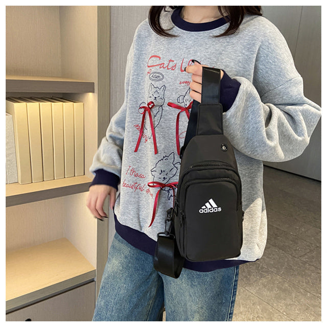 Adidas logo 胸包