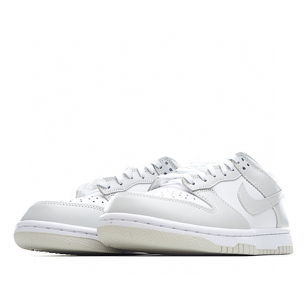 Nike Dunk Low 灰白