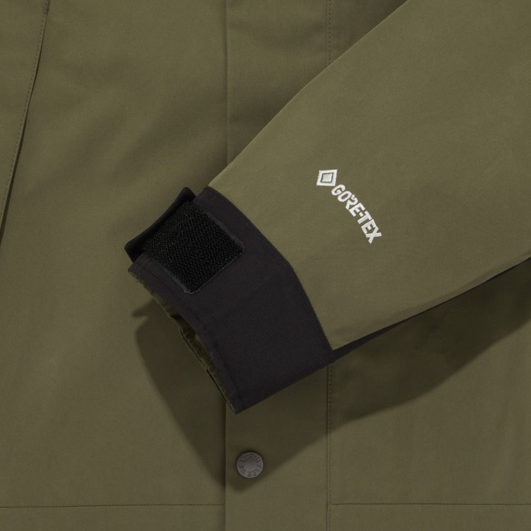 THE NORTH FACE 1990 MOUNTAIN JACKET 防風防水 衝鋒外套